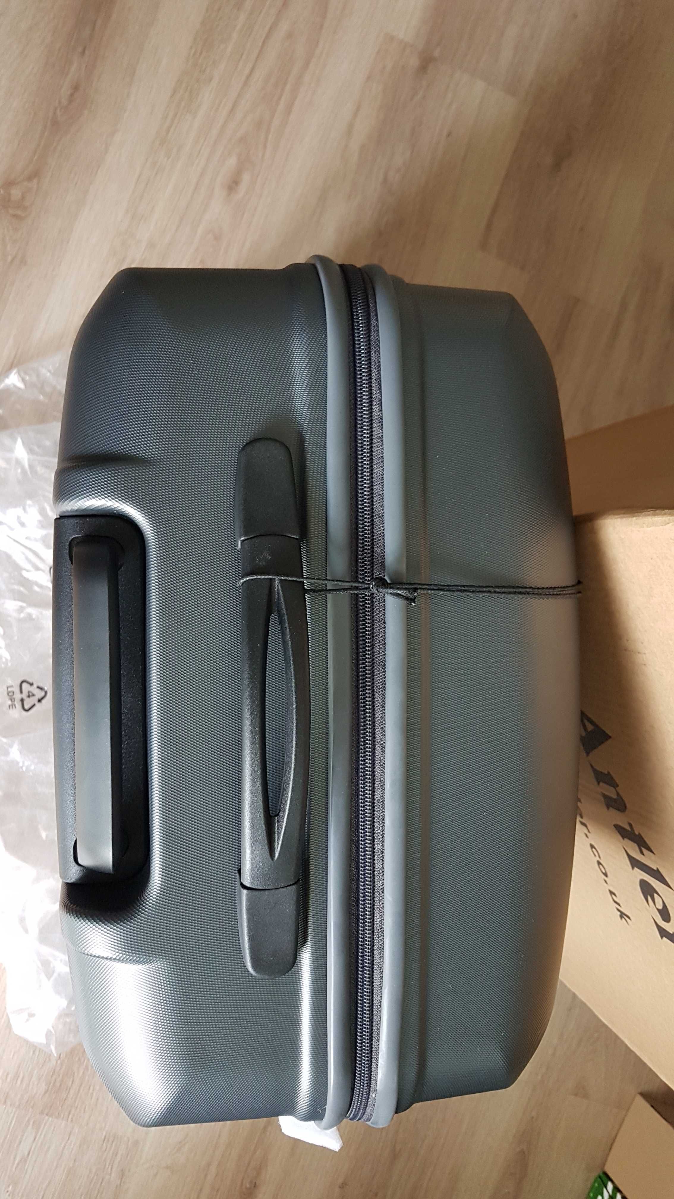 Walizka ANTLER grafit  65 L
