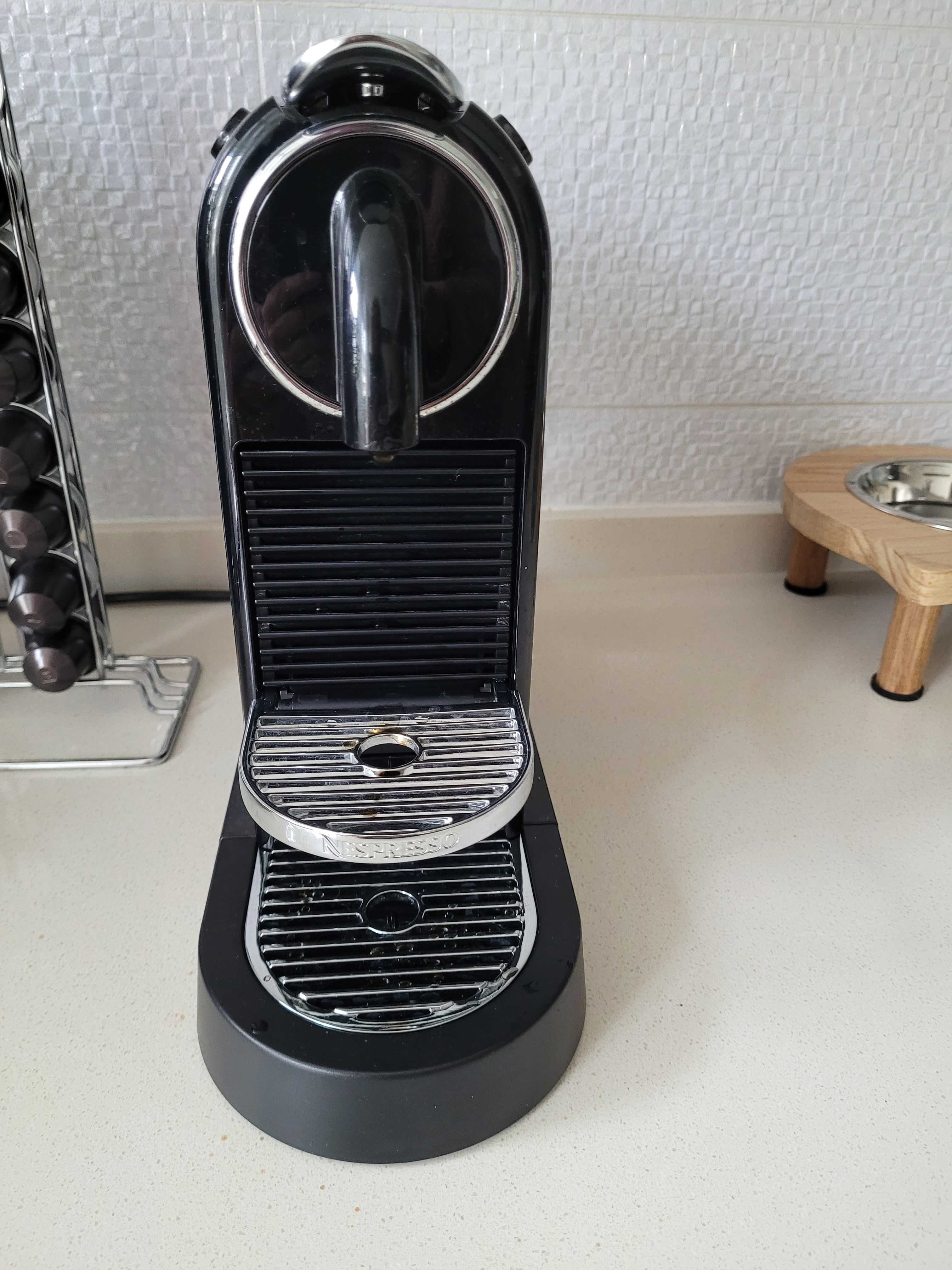 Maquina de café Nespresso