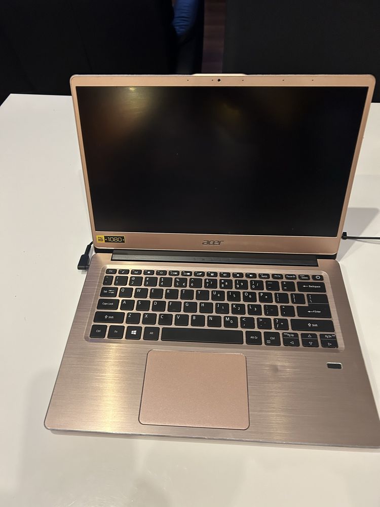 Laptop Acer Swift sf314-56