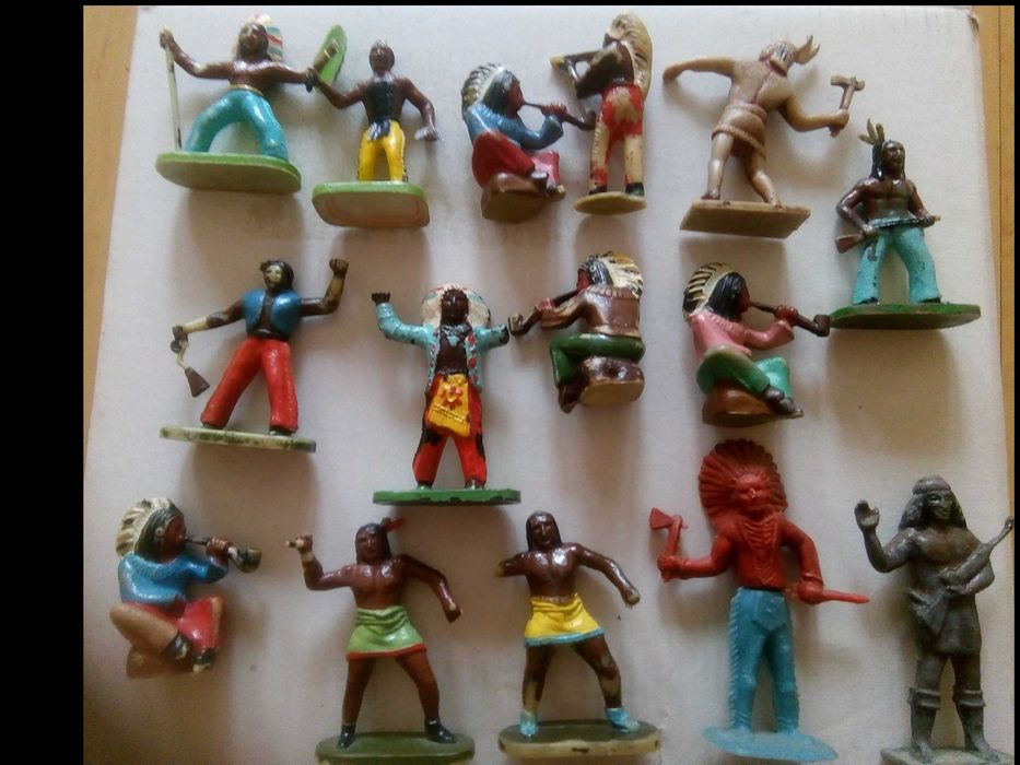 PRL - Żołnierzyki - Indianie i kowboje. Spora kolekcja. lata 70-te.