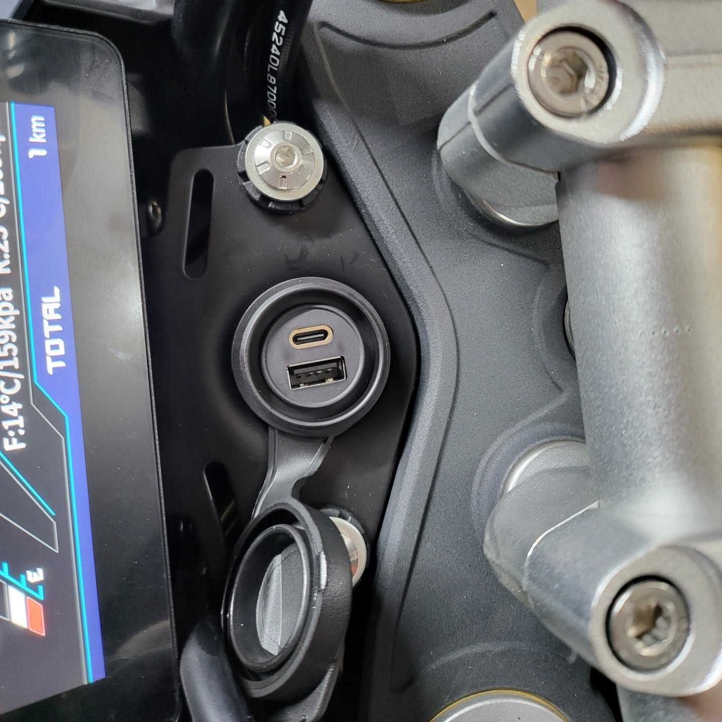 QJ Motor SRK 125s
