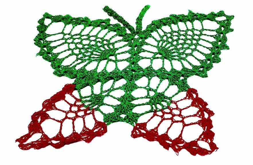 Serwetka na szydełku rękodzieło motyl zielono-czerwony 07