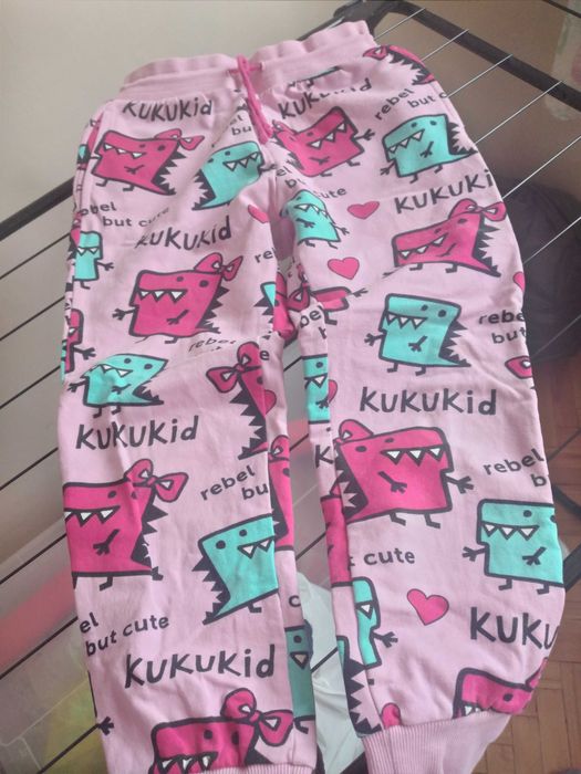 Oddam ubrania dziewczynka 122/128/134