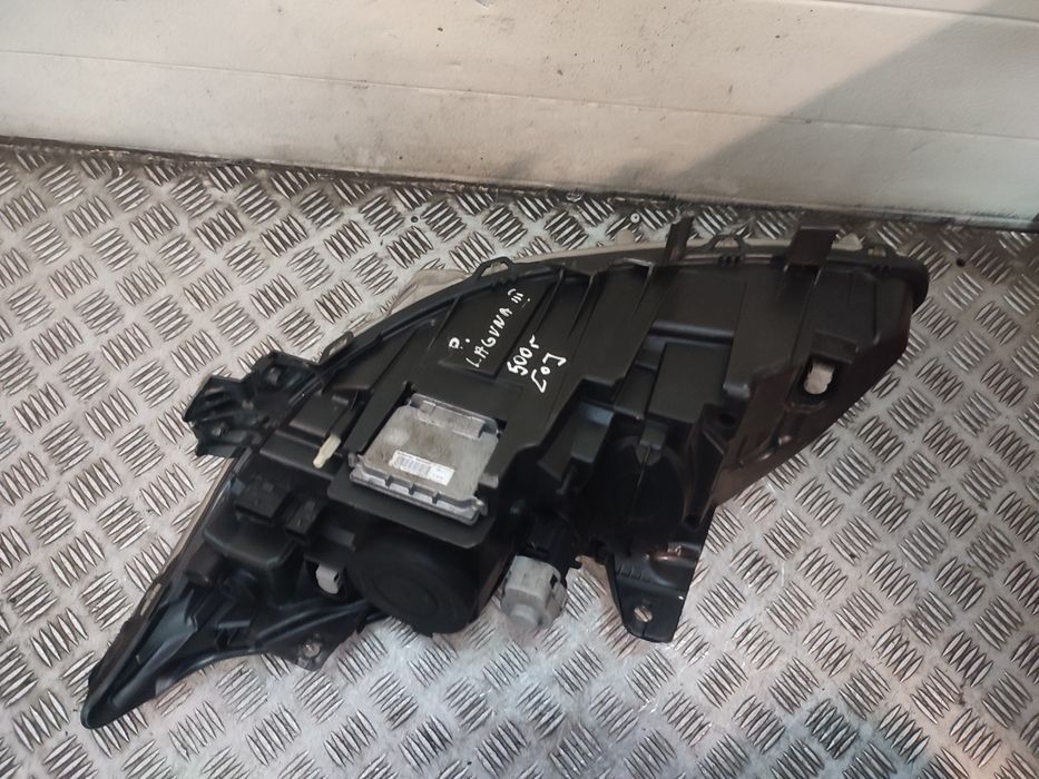 Renault laguna III reflektor lampa prawy przód przednia Xenon