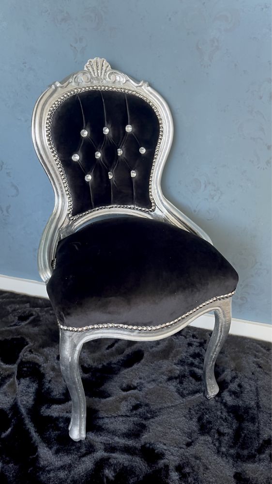 Cadeira barroca preta (nova)