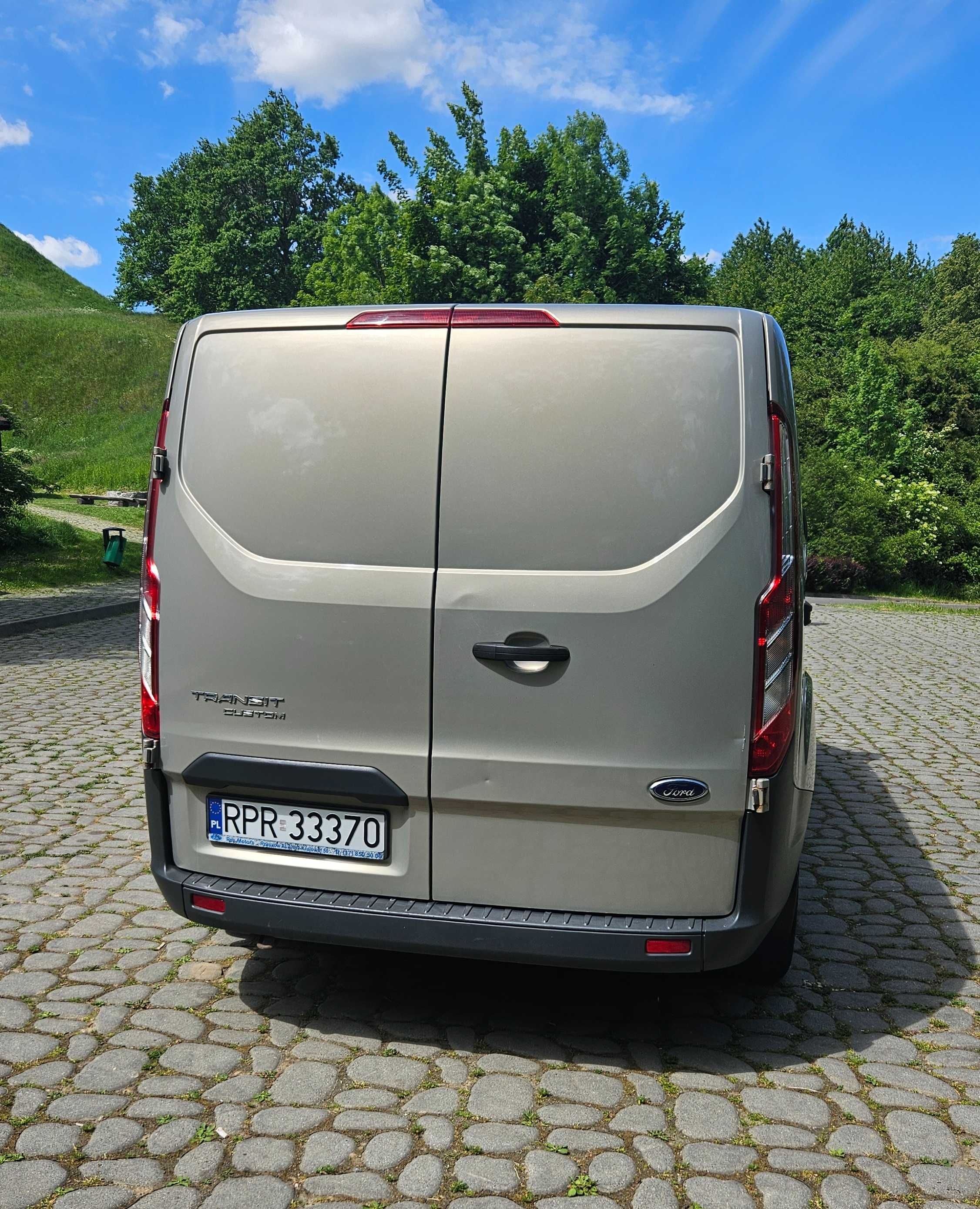 Ford Transit Custom L2H1 Long 2016 Złoty