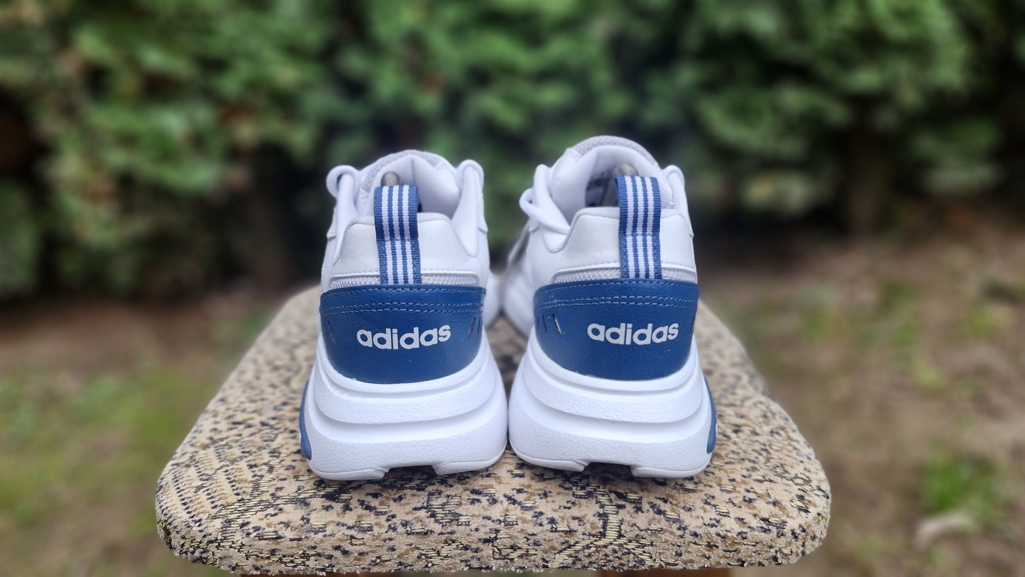 Чоловічі кросівки Adidas Strutter.Розмір 41