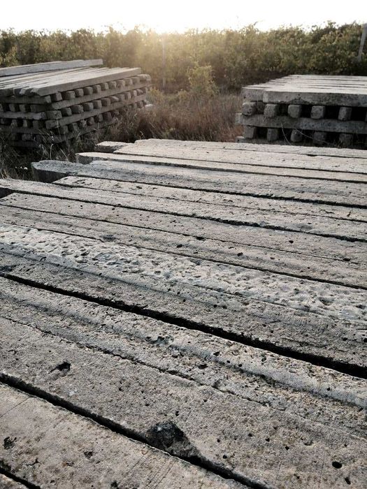 Стовпи Стовпчики для огорожі паркан забор з сітки 2,2м