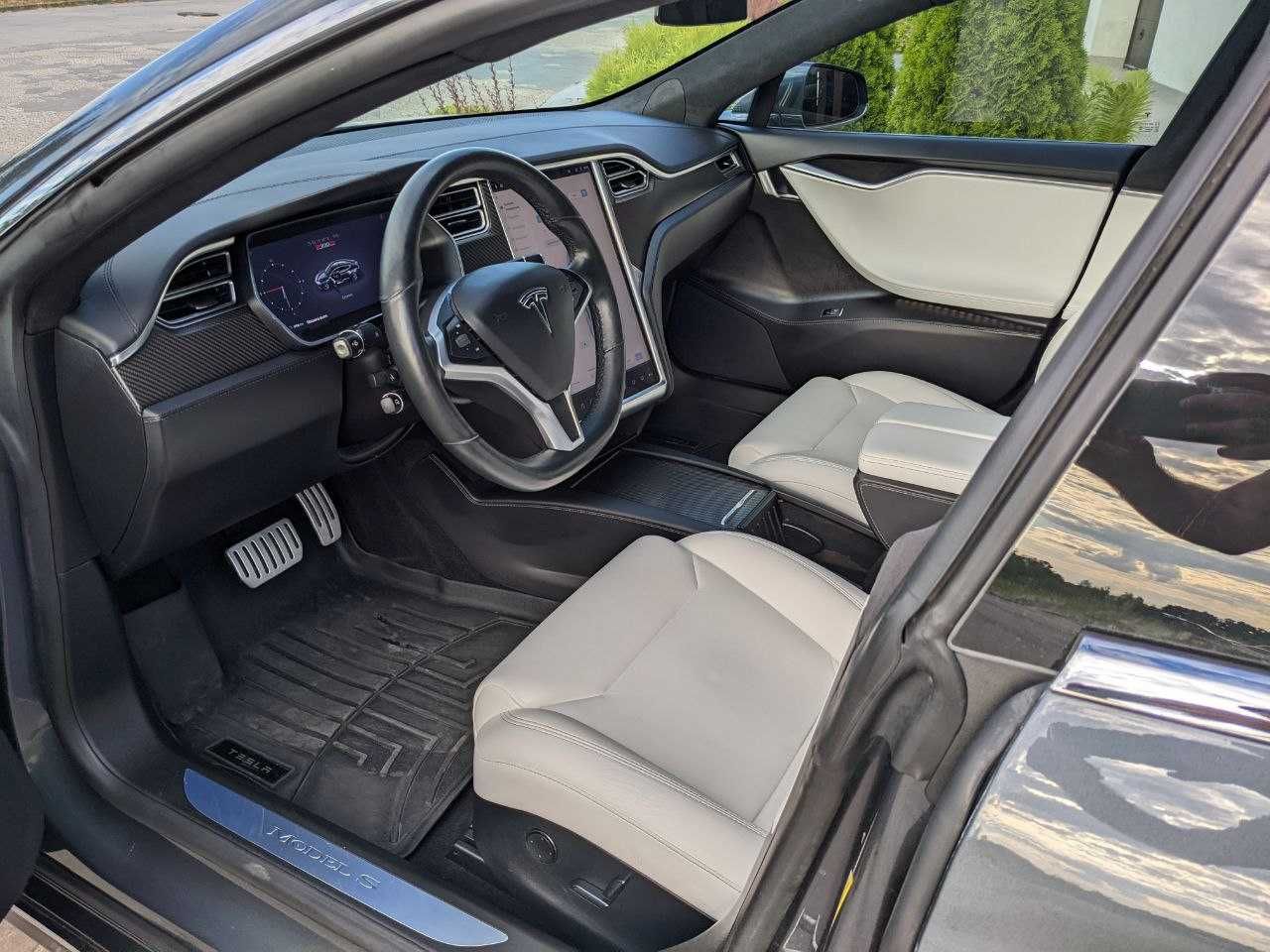 Продам Tesla Model S P100D Ludicrous