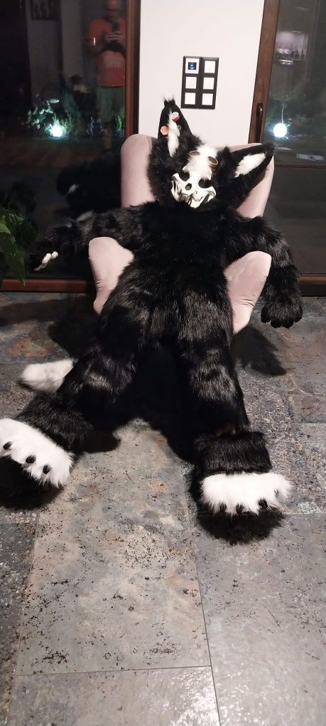 Fullsuit furry fursuit