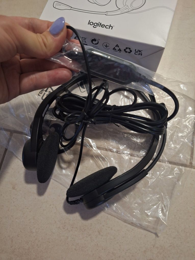 Nowe słuchawki Logitech 960 z mikrofon