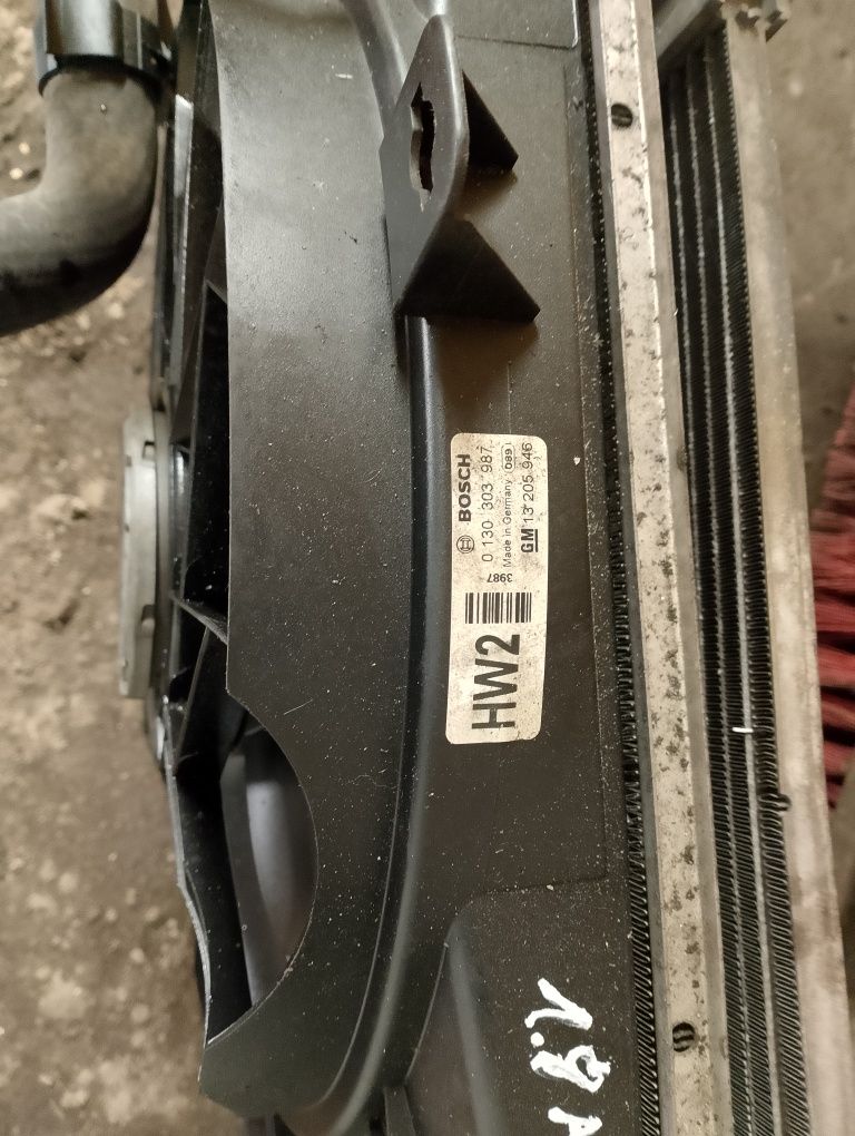 Chłodnice opel astra h 1.8 1.6 komplet