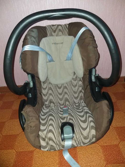 Детское автокресло