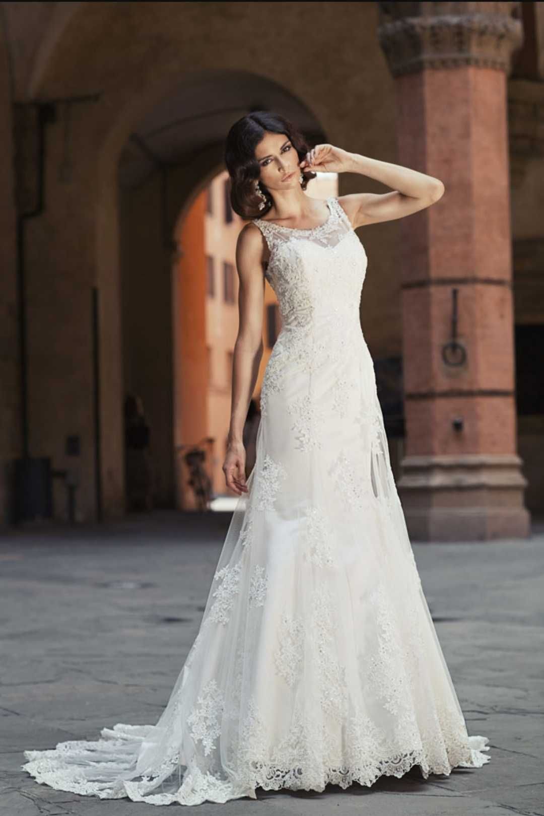 Koronkowa suknia ślubna rozmiar S 160 cm
