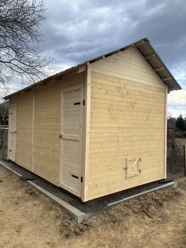 Kurnik 5x2,3 x 2,5 m wys deska pioro wpust