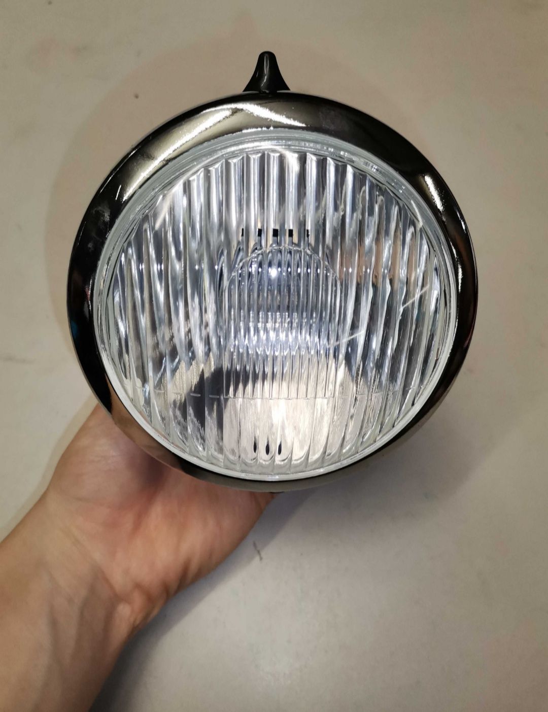 Nowa lampa przód motorynka Romet pony stacyjka klosz ramka chrom kpl