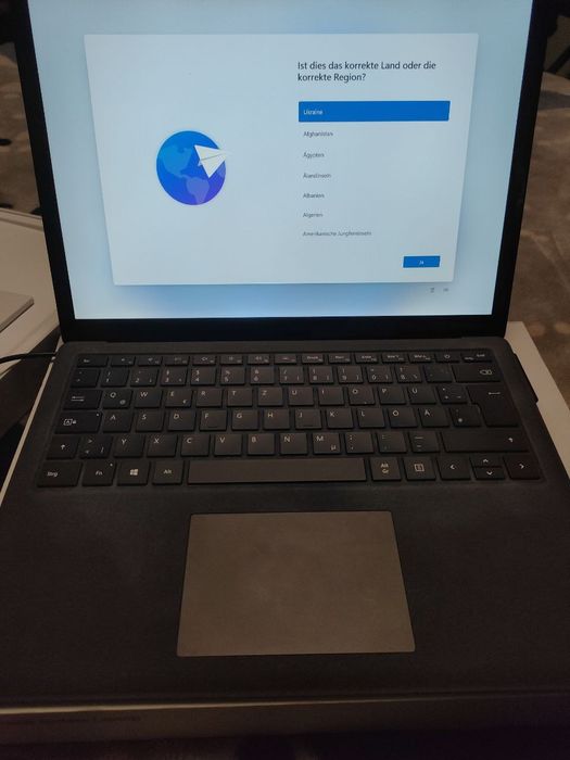 Microsoft Surface Laptop 2 – стиль, потужність і надійність!