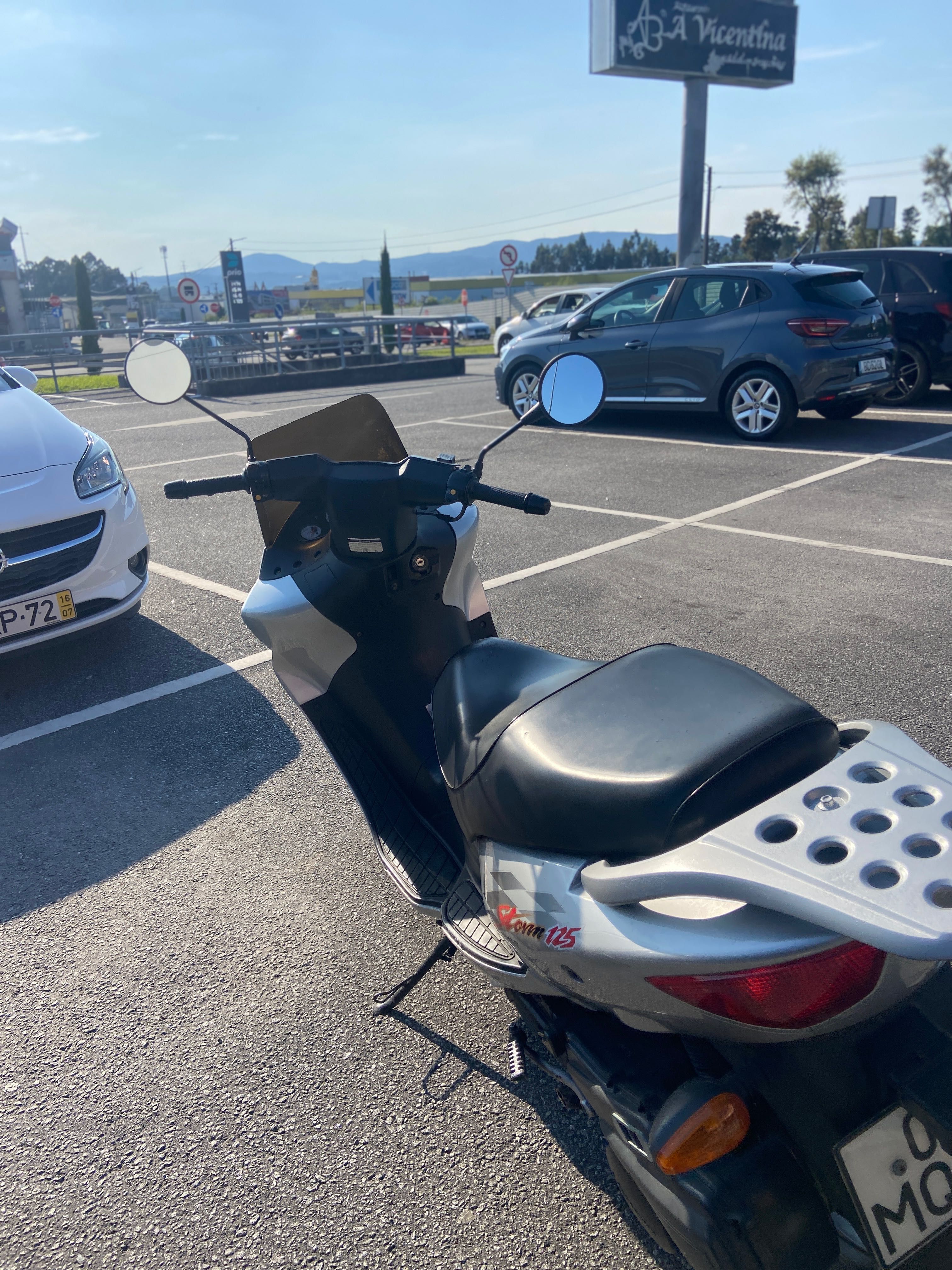 Moto scooter 125cc