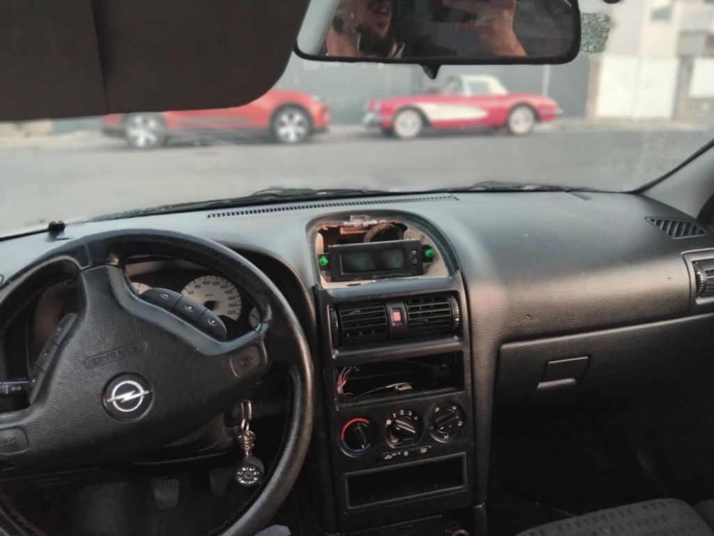 Carrinha como nova