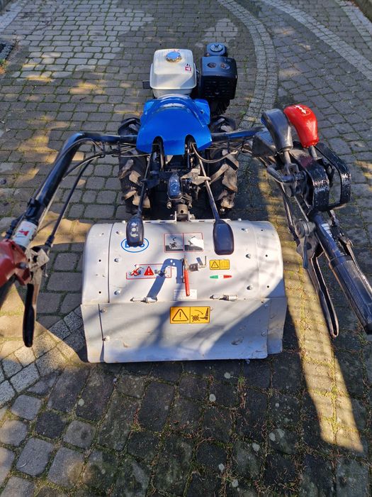 Traktorek  bcs 740 z glebogryzarką oraz wózek operatora