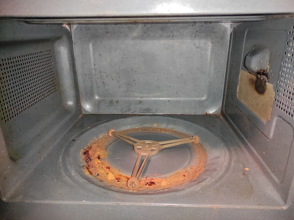 Микроволновая печь Gorenie MO-17 ME мікрохвильова піч