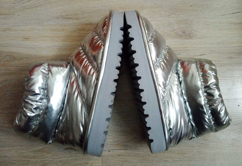 Srebrne śniegowce botki H&M 39