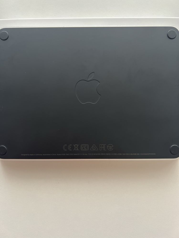 Apple Magic Trackpad - Black