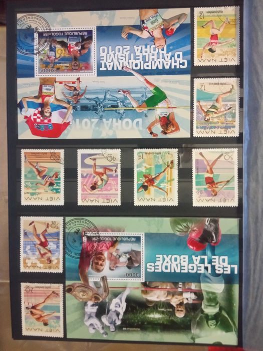 Серии марок и блоков тема "Спорт"