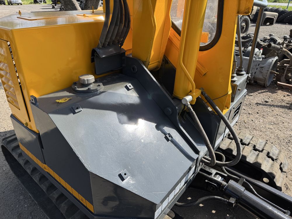 Міні екскаватор YANMAR yb281x