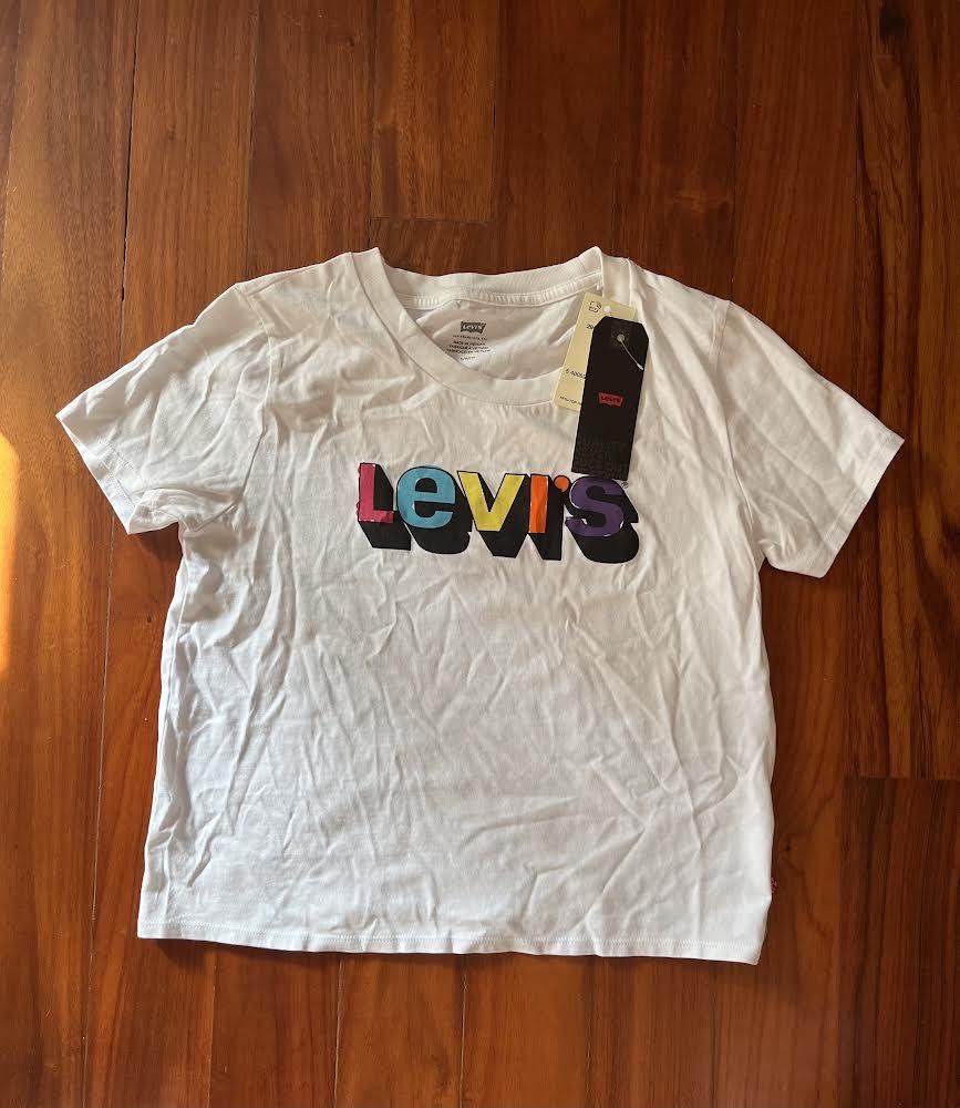 Tshirt Levis Criança NOVA