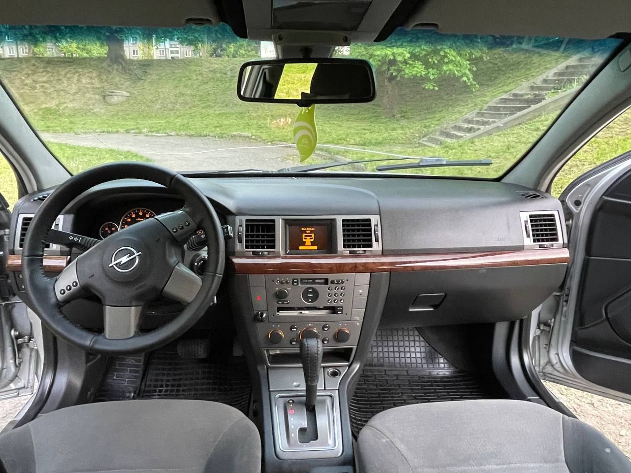 Продам Opel Vectra C 2004Года 2.2 Автомат