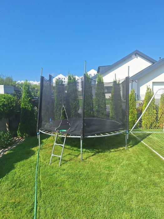Trampolina ogrodowa średnica maty - 260 cm