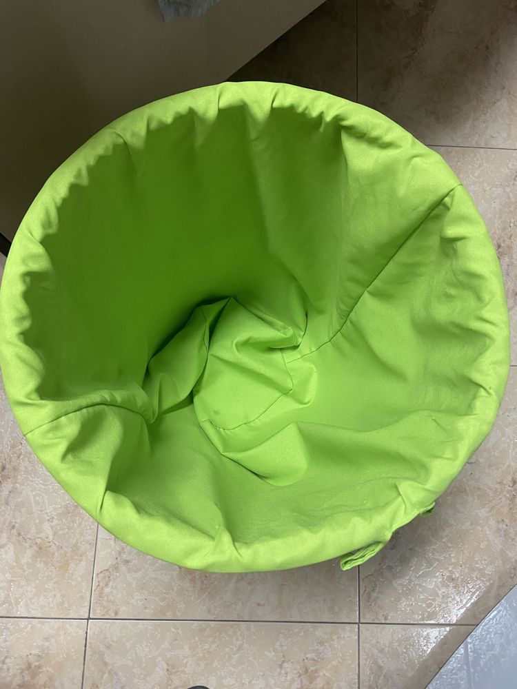 Cesto de verga cor verde claro