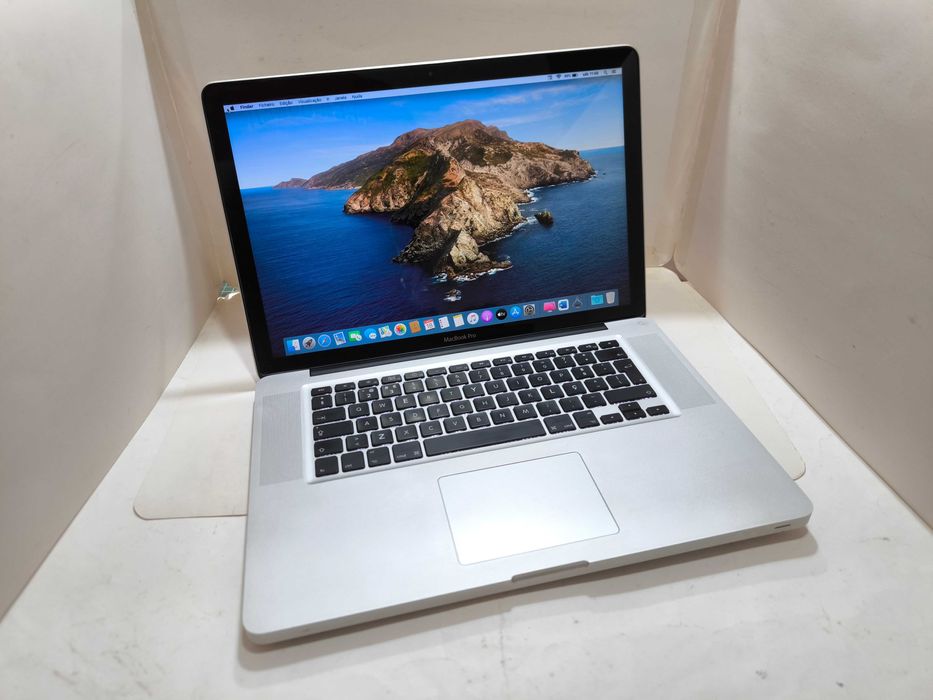Apple Macbook Pro 15” ssd 128GB 8GB ram