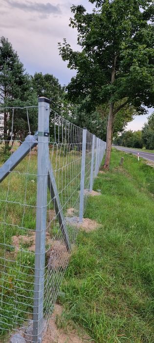 Ogrodzenie terenu inwestycyjnego, działki,  sadu