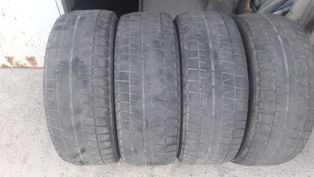 Зимние шины Bridgestone Revo GZ