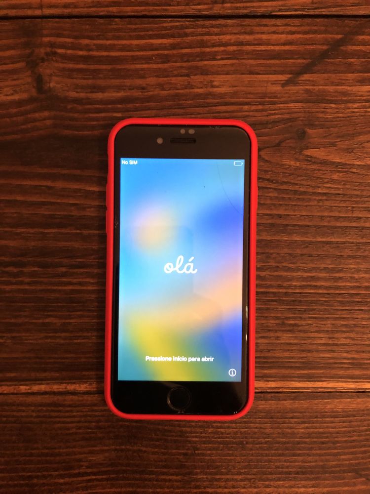 Iphone 8 64Gb com 6 capas