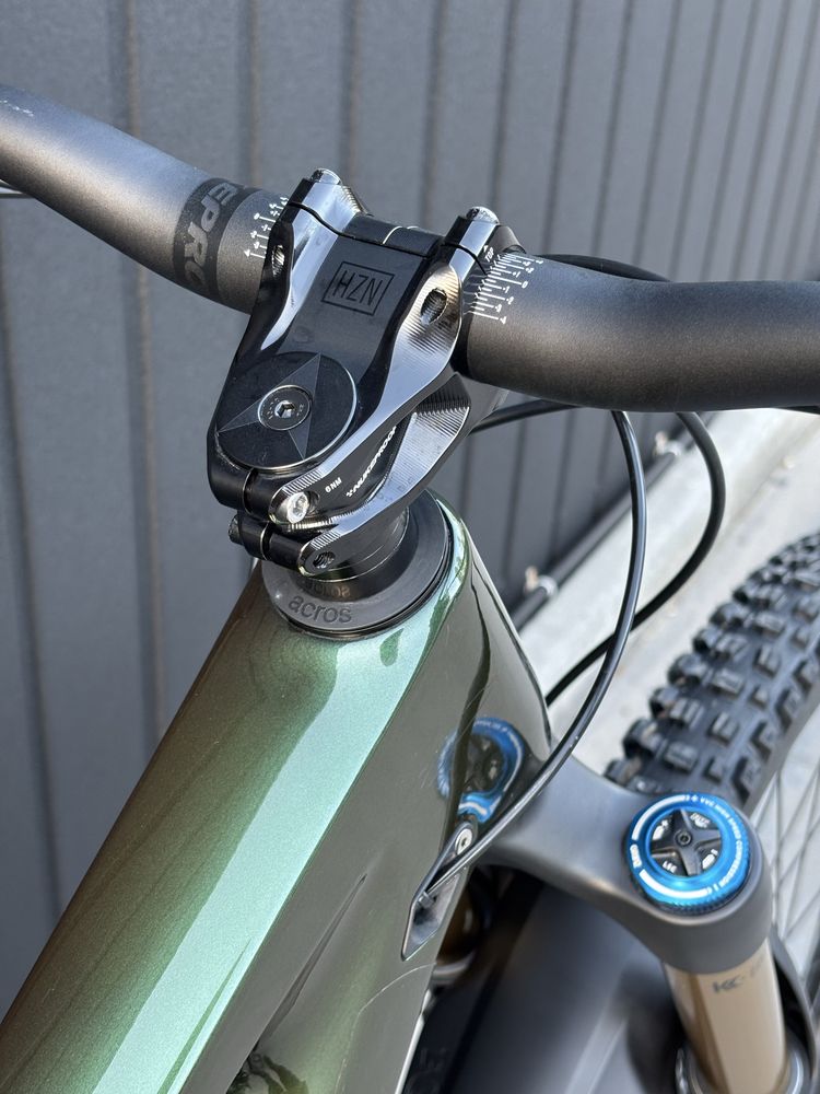 Vitus Sommet 29 CRX Двухпідвіс, enduro, specialized, santa cruz, fox