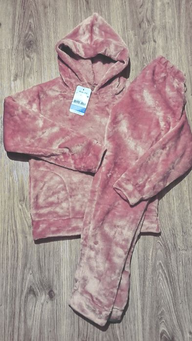 Костюм / піжама Новий Плюшевий  з біркою!