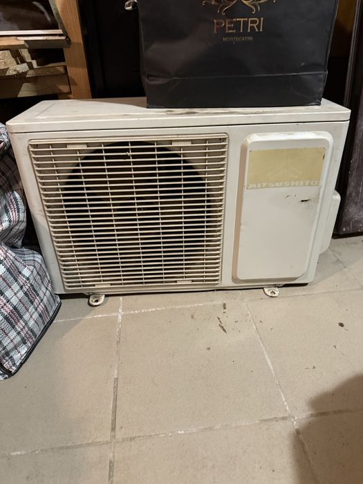 Кондиционер с двумя наружными блоками