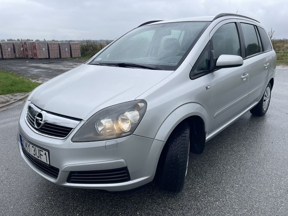 Opel Zafira 1.8b 7osobowy