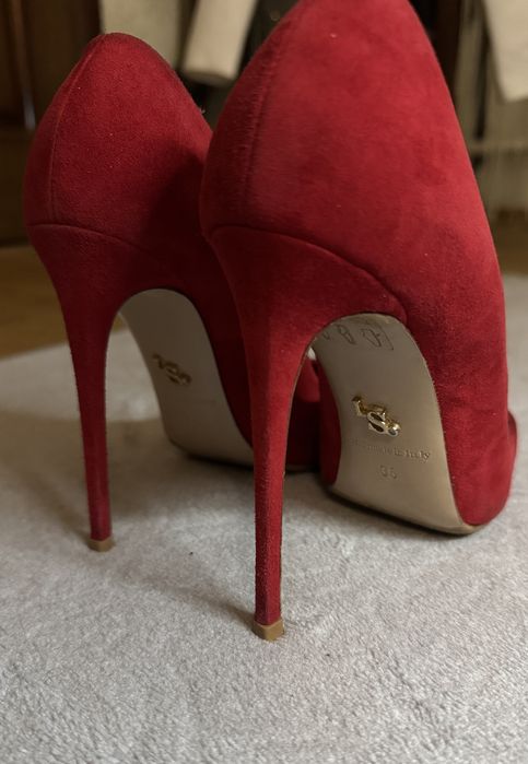 Туфлі LeSILLA   (lesilla)