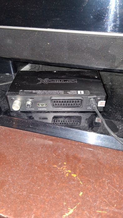 Telewizor LG, 37 cali + dekoder