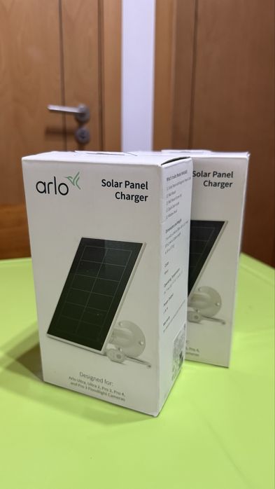Painel solar para cameras Arlo. Selado!