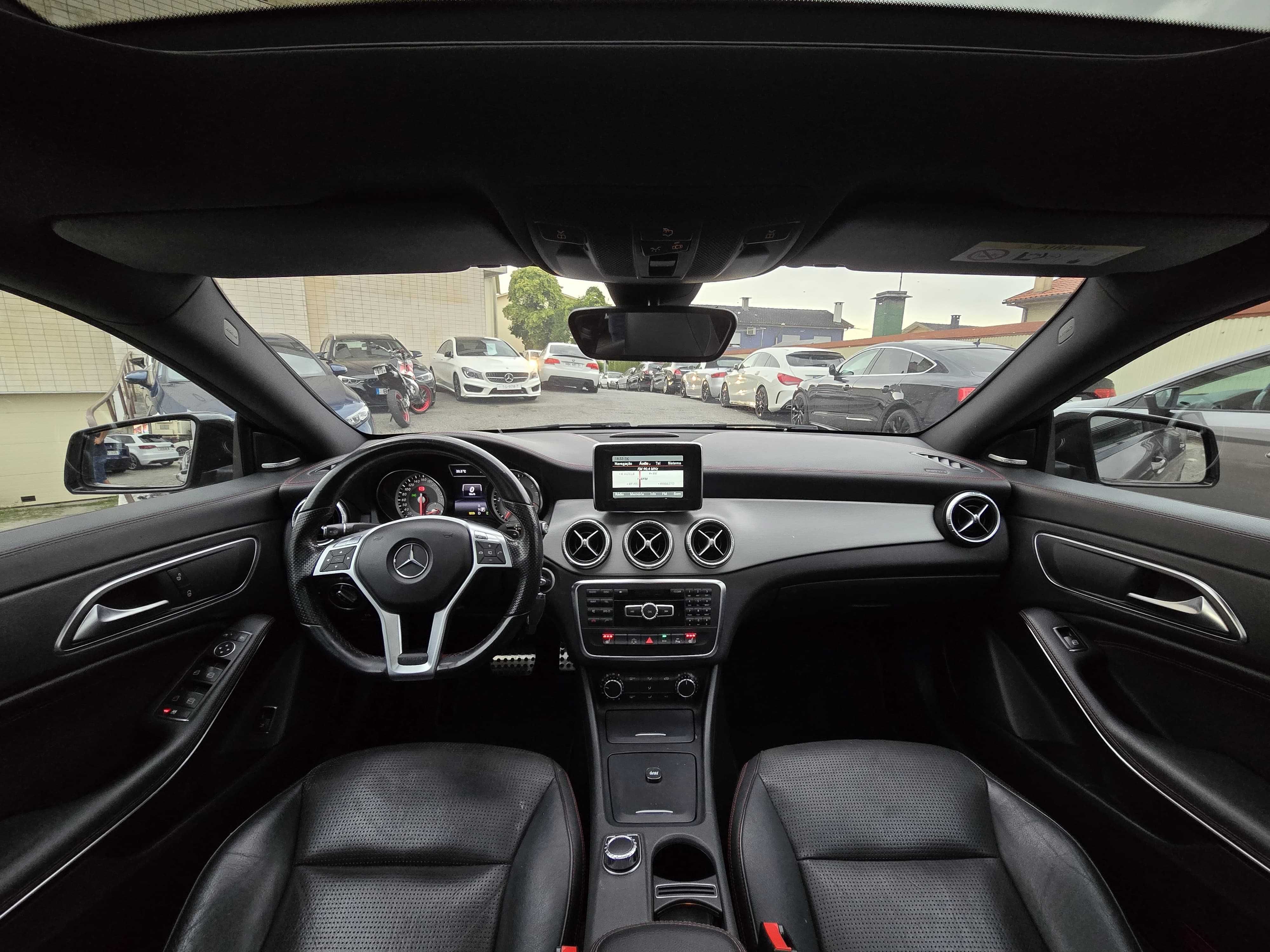 MERCEDES-BENZ CLA 200 AMG 136CV 7G-TRONIC "FULL EXTRAS"