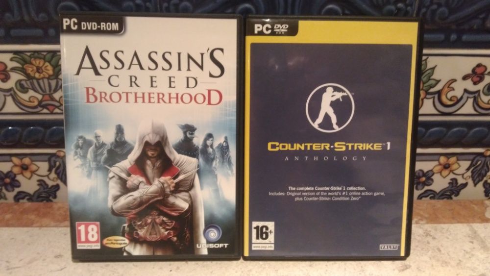 Jogo Assassin's Creed Brotherhood (INCLUI Counter-Strike)