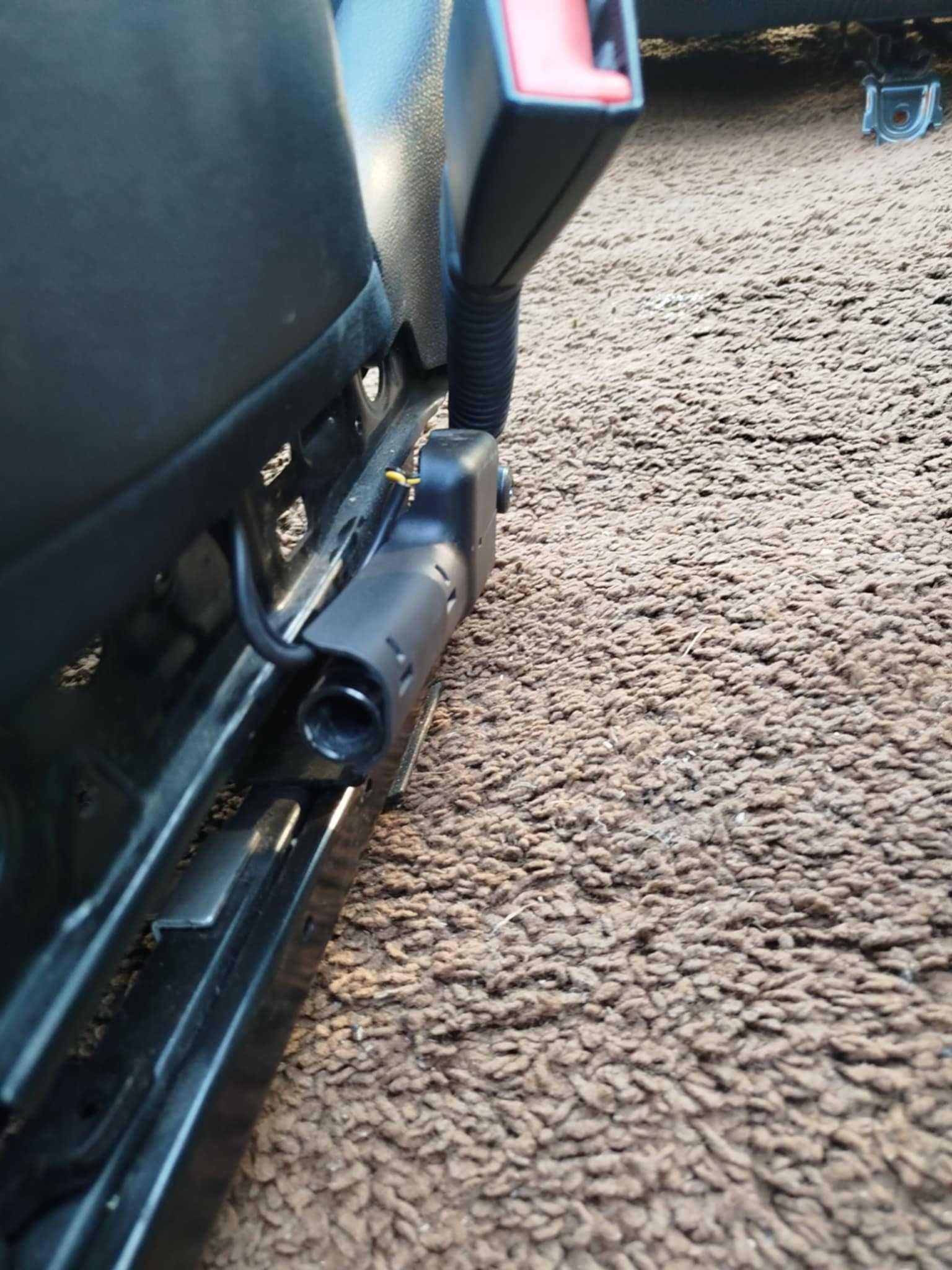Fotele  kanapa MINI COUNTRYMAN R60