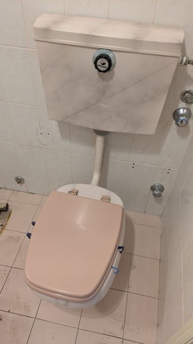 Louça de quarto de banho