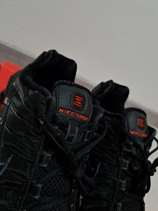 Buty Nike Shox TL r.38.5