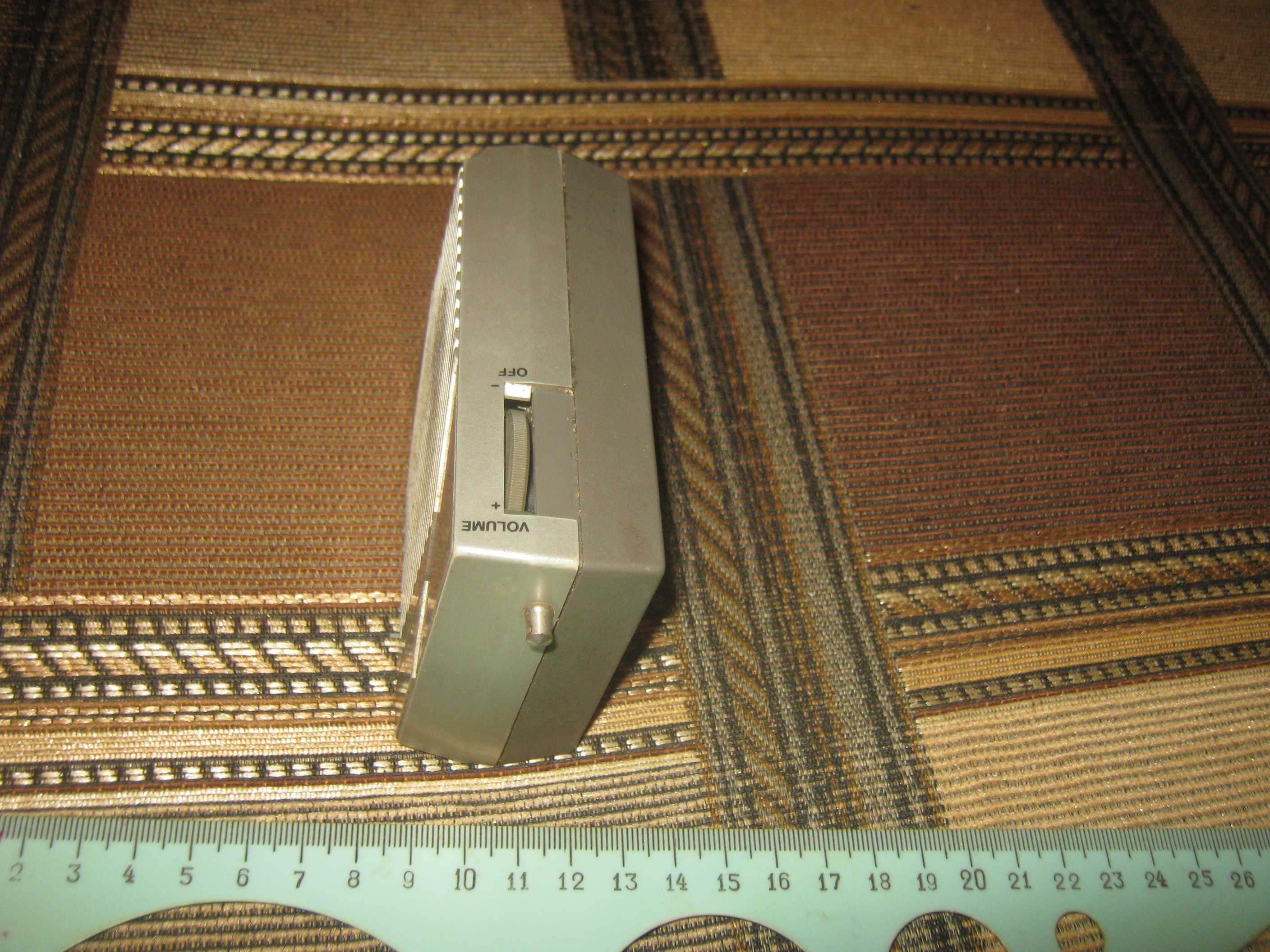 Радиоприёмник Philips.Работает